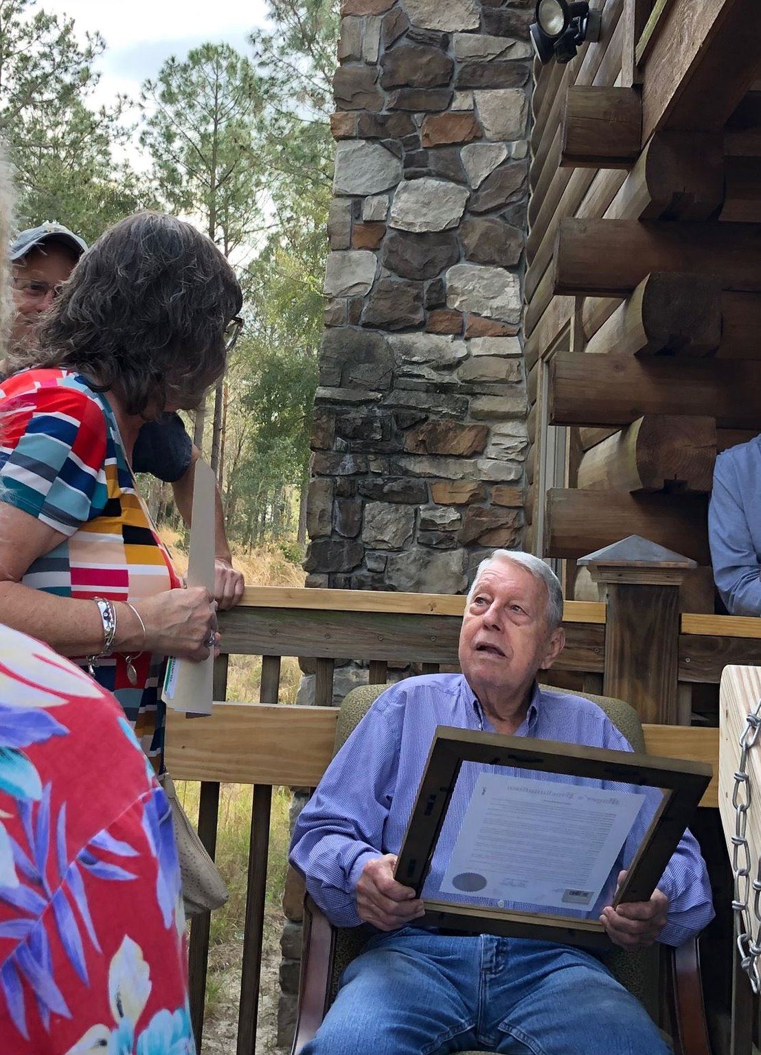 Mayor Kathy Stark talks to Jim Thomas